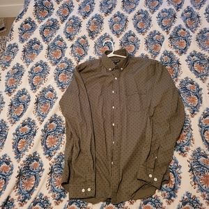 Express olive t shirt